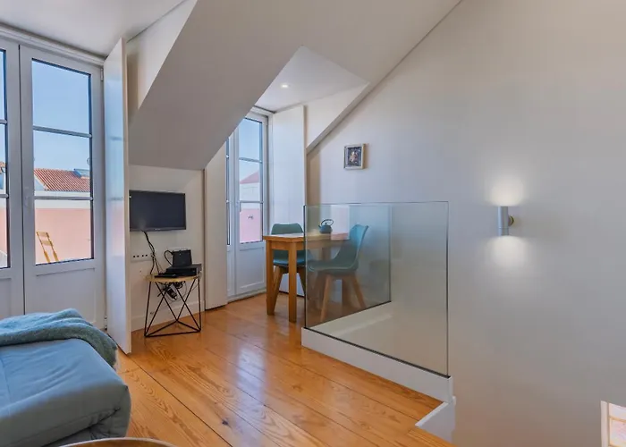 Cosy In Bairro Alto By Lovelystay *