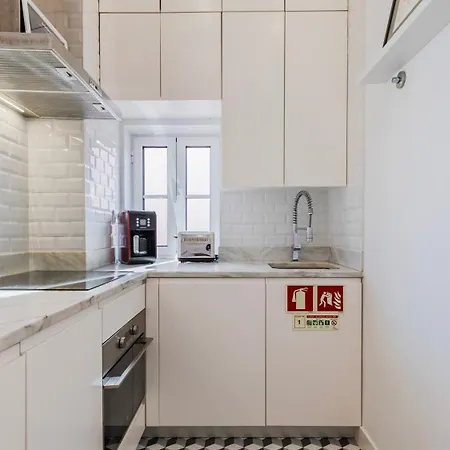 Appartement Cosy In Bairro Alto By Lovelystay Lisboa
